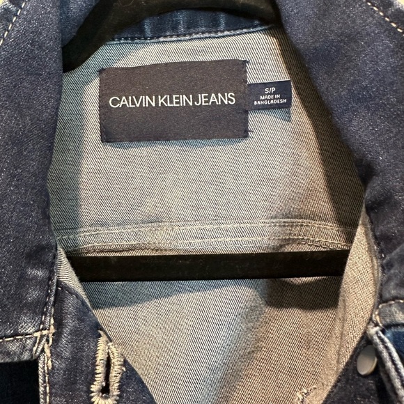 Calvin Klein Jeans Blue Cropped Denim Jacket - Picture 2 of 4